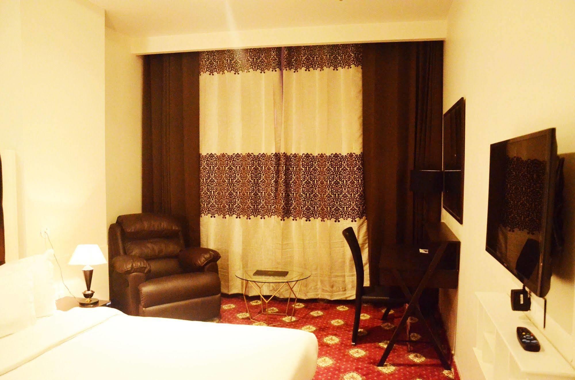 Fabhotel Prudent Amritsar Luaran gambar